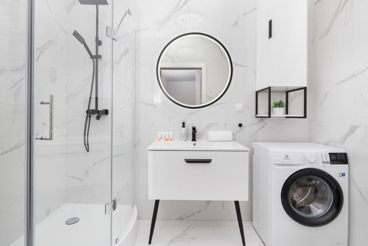 Plac Unii Apartment Gdynia By Noclegi Renters Екстер'єр фото
