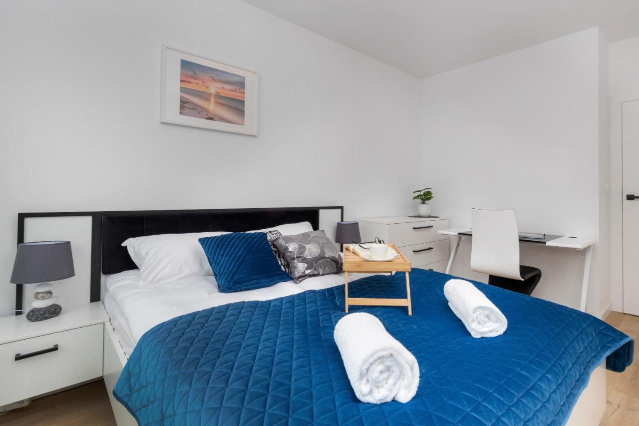 Plac Unii Apartment Gdynia By Noclegi Renters Екстер'єр фото